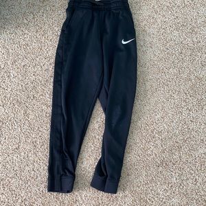 Kids sweatpants Nike size medium